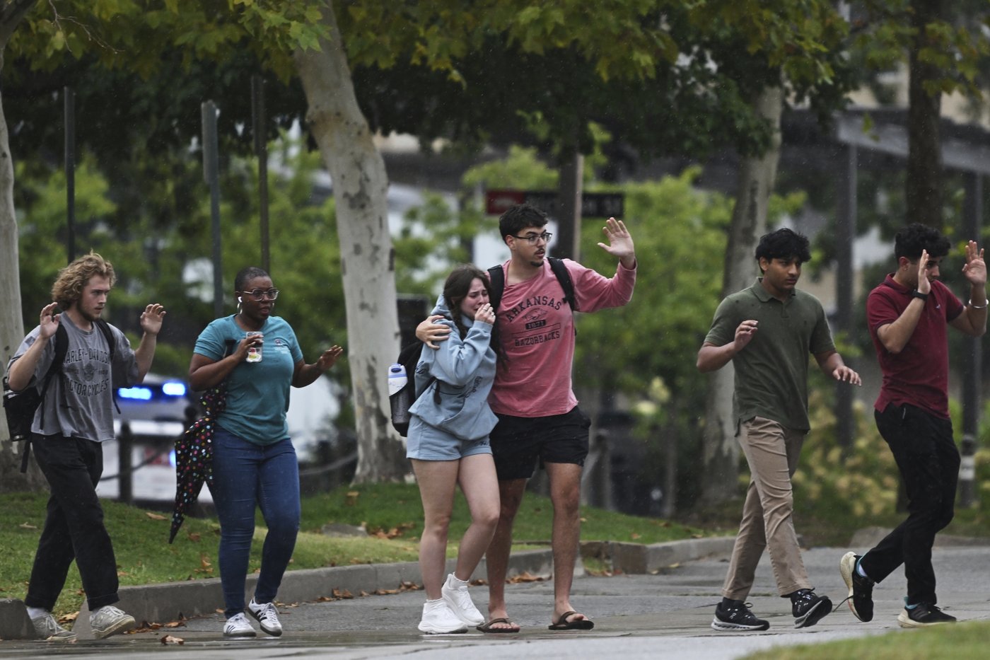 Spate of hoax calls about active shooters stir fear at college campuses around the US | iNFOnews.ca
