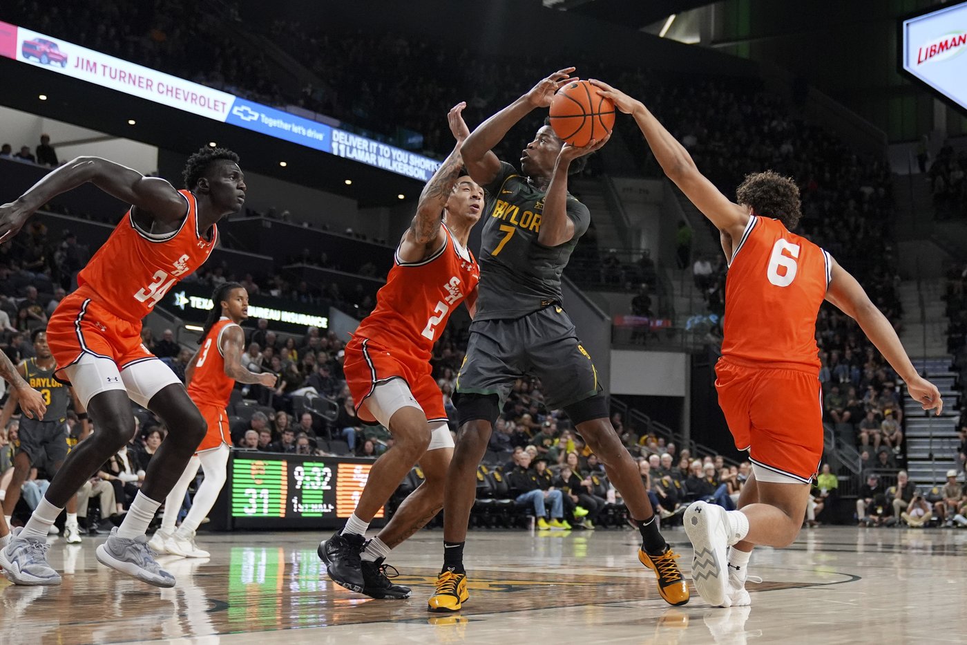 No. 12 Baylor has 7 players in double figures in 104-67 win over Sam Houston | iNFOnews.ca