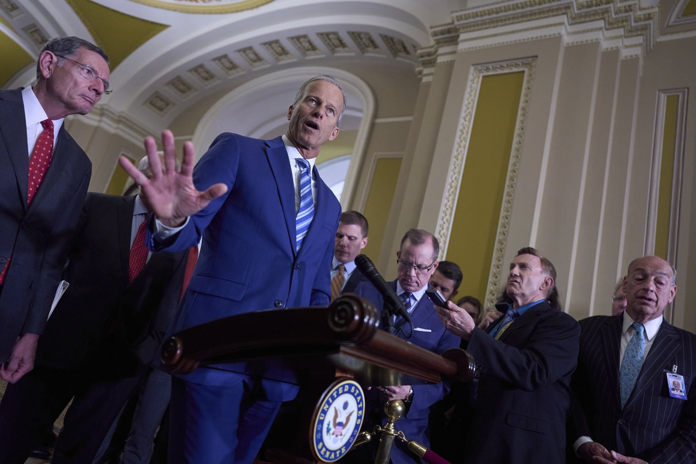Trump's actions in Los Angeles spur debate over deportation funds in his 'big, beautiful' bill | iNFOnews.ca Trump's actions in Los Angeles spur debate over deportation funds in his 'big, beautiful' bill | iNFOnews.ca