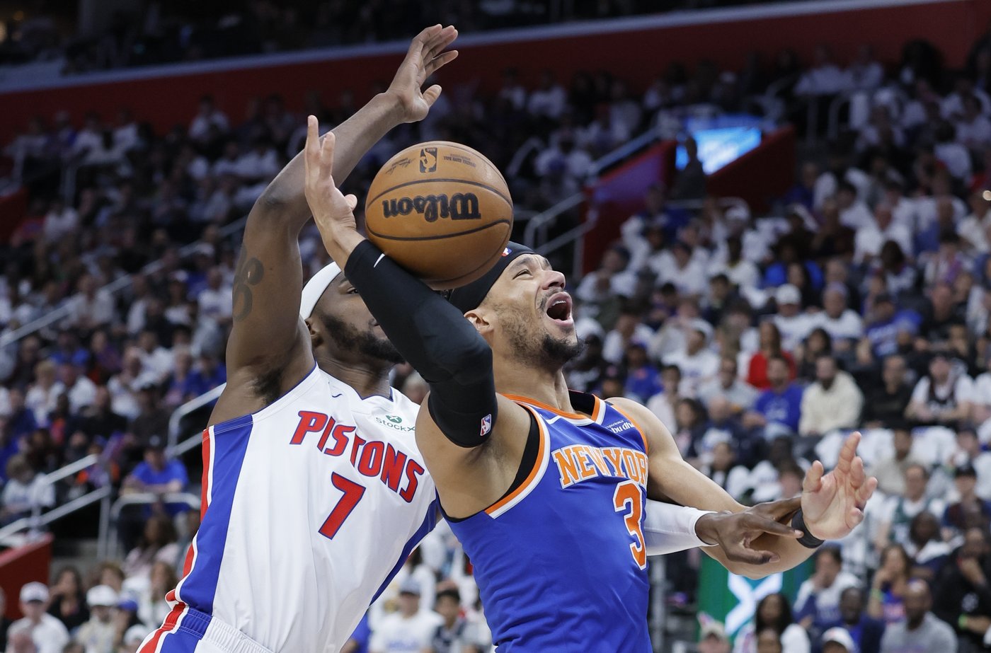 Brunson scores 40, Knicks top Pistons 116-113 in Game 6, advance to 2nd-round series with Celtics | iNFOnews.ca Brunson scores 40, Knicks top Pistons 116-113 in Game 6, advance to 2nd-round series with Celtics | iNFOnews.ca