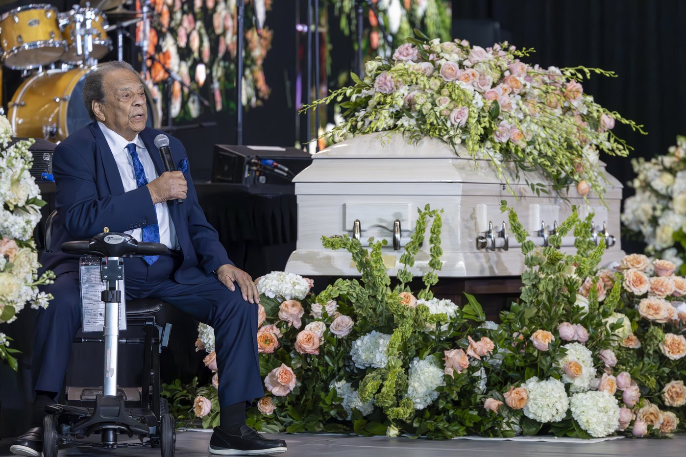 Jill Biden and Al Sharpton pay tribute to civil rights activist Sybil Morial | iNFOnews.ca Jill Biden and Al Sharpton pay tribute to civil rights activist Sybil Morial | iNFOnews.ca