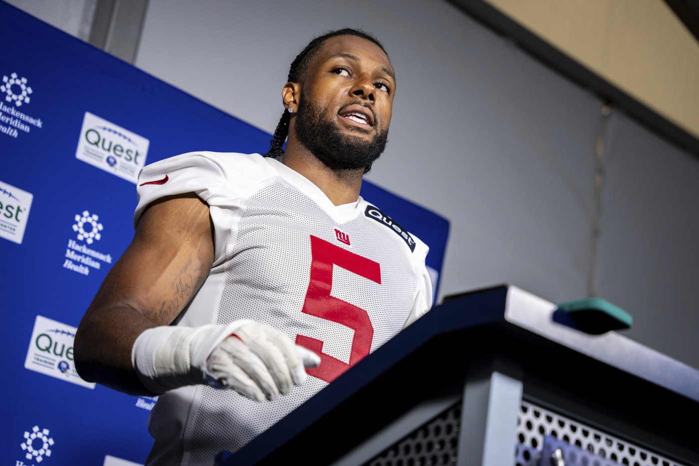 Giants' Thibodeaux aiming to bounce back, get double-digit sacks every year and chase the NFL record | iNFOnews.ca