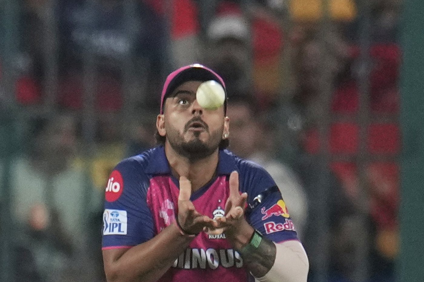 Bengaluru beats Rajasthan by 11 runs for its first home victory in IPL | iNFOnews.ca Bengaluru beats Rajasthan by 11 runs for its first home victory in IPL | iNFOnews.ca