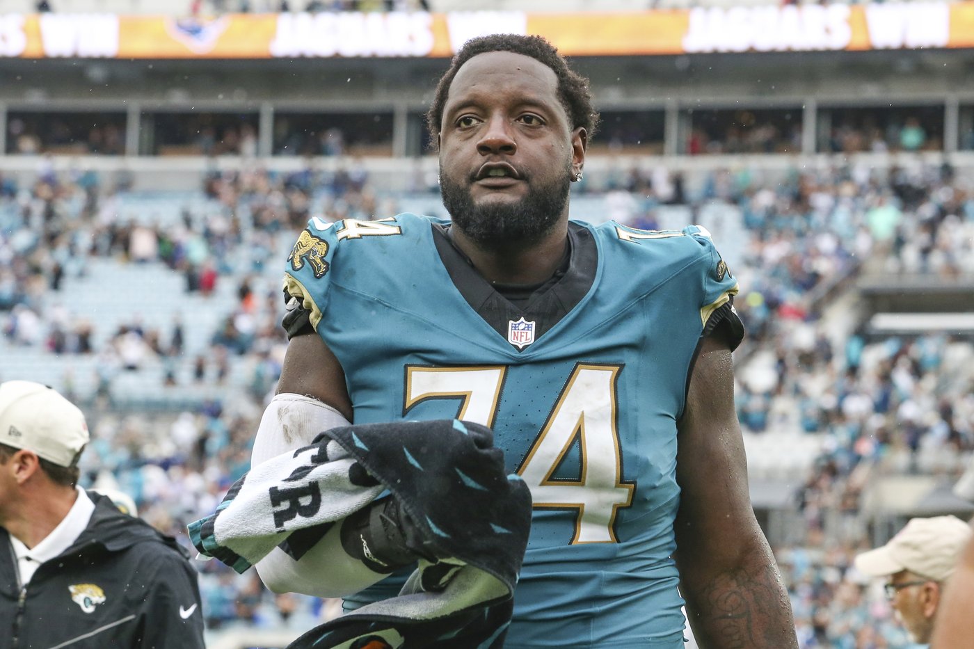 Vikings acquire left tackle Robinson in trade with Jaguars after Darrisaw's season-ending injury | iNFOnews.ca Vikings acquire left tackle Robinson in trade with Jaguars after Darrisaw's season-ending injury | iNFOnews.ca