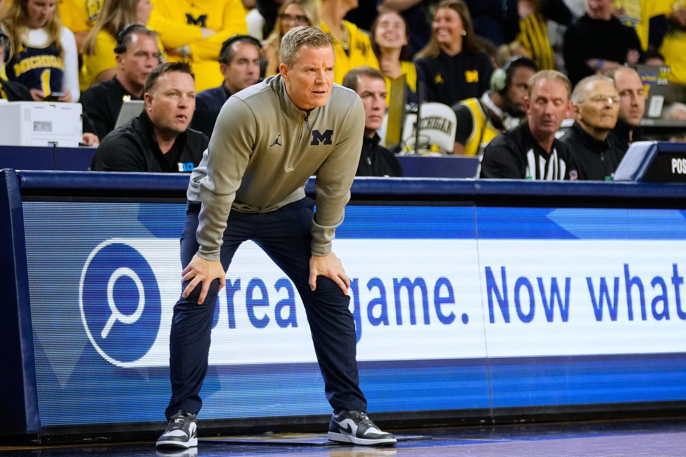 No. 7 Michigan scores school-record 69 points in 1st half, finishes with 121-78 win over Oakland | iNFOnews.ca No. 7 Michigan scores school-record 69 points in 1st half, finishes with 121-78 win over Oakland | iNFOnews.ca