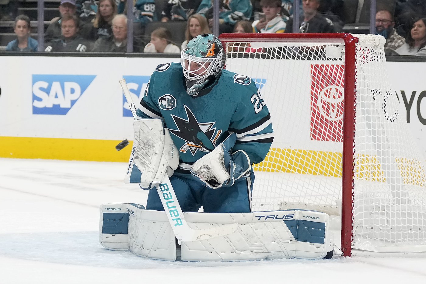 Tuch's short-handed goal helps the Sabres rally for a 4-2 win over the Sharks | iNFOnews.ca Tuch's short-handed goal helps the Sabres rally for a 4-2 win over the Sharks | iNFOnews.ca