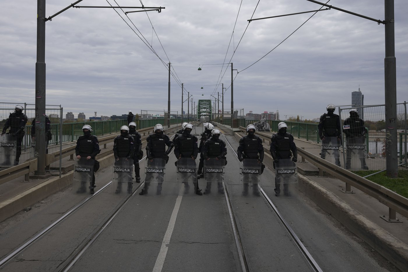Protesters scuffle with police in Serbia as they demand arrests over a deadly roof collapse | iNFOnews.ca