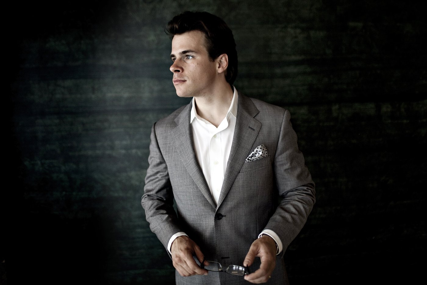 Czech Philharmonic says Jakub Hrůša will become chief conductor in 2028 | iNFOnews.ca