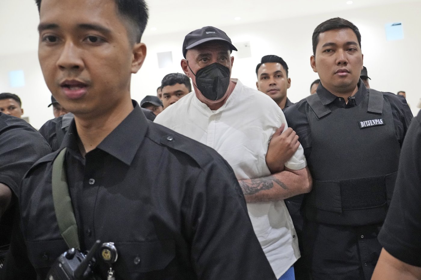 Indonesia sends home an ailing French national on death row | iNFOnews.ca Indonesia sends home an ailing French national on death row | iNFOnews.ca