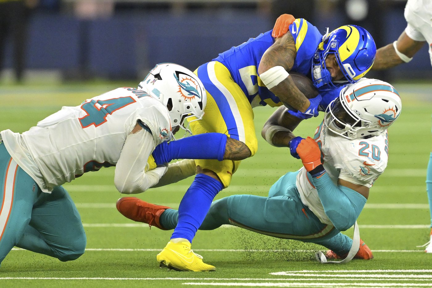 Rams trying to work through first-quarter struggles, hope healthier O-line can help | iNFOnews.ca