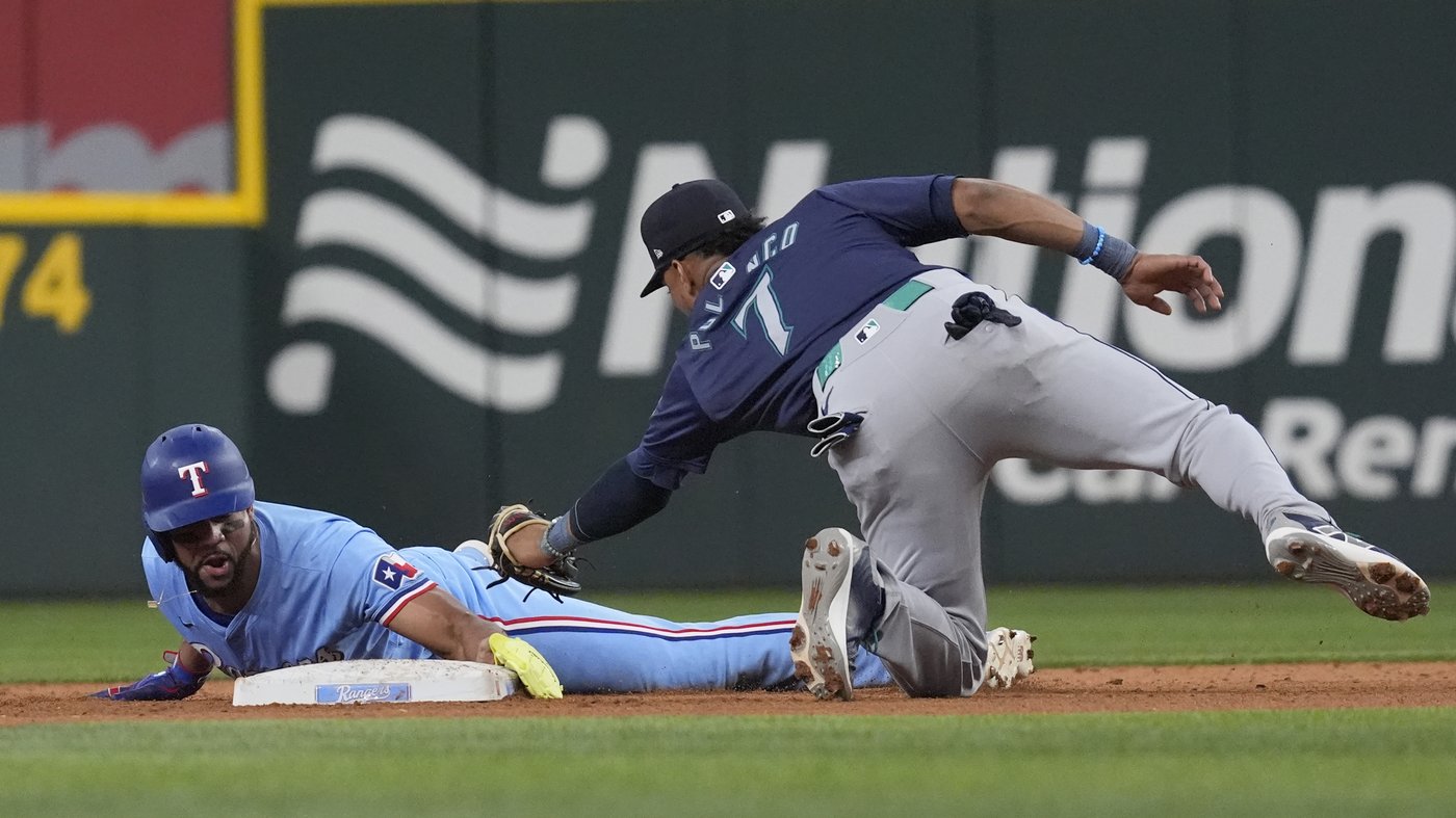 Semien's RBI single gives the Rangers a 6-5 walk-off win over the wild card-chasing Mariners | iNFOnews.ca