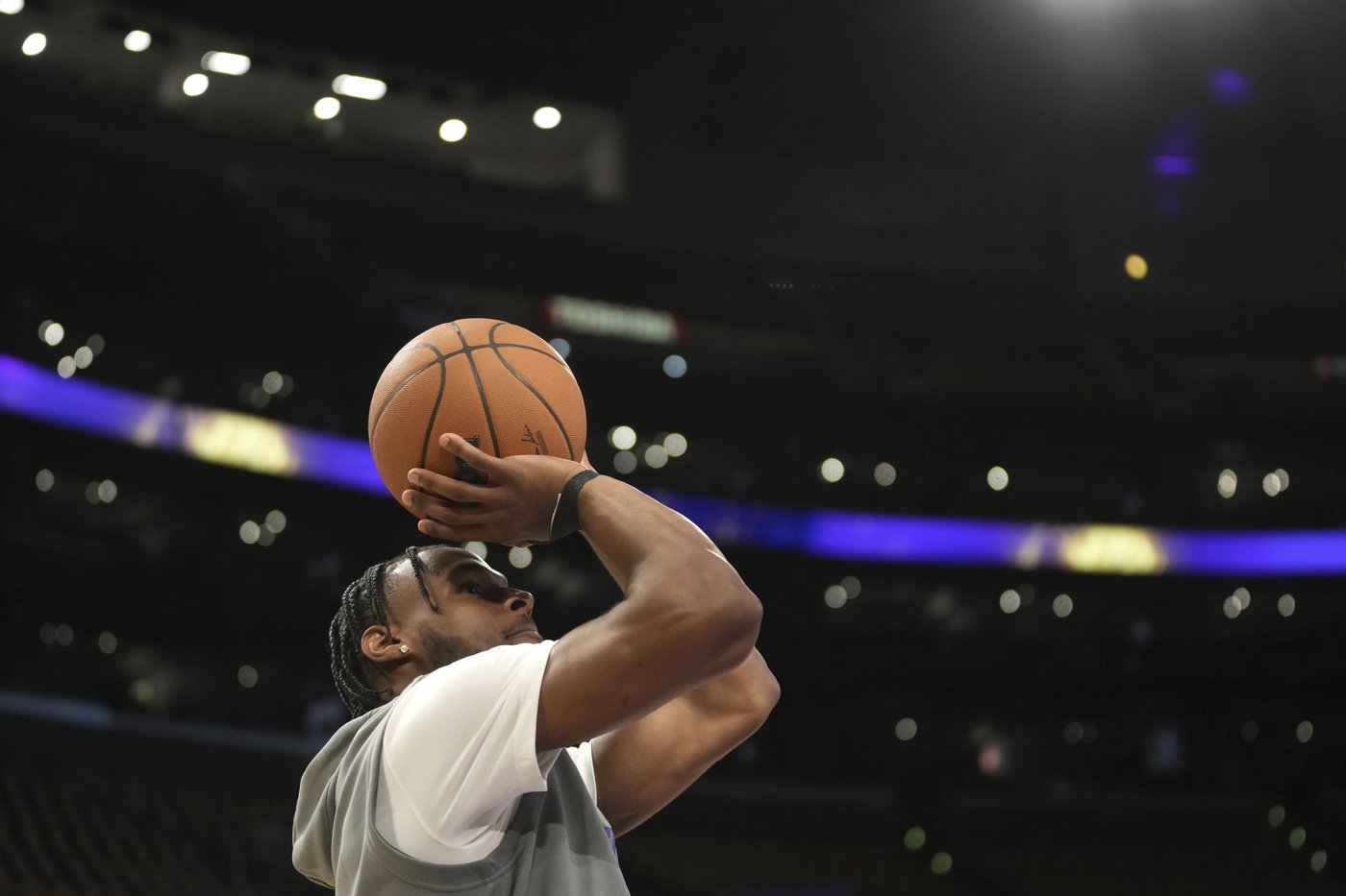 LeBron and Bronny James make history as the NBA's first father-son duo to play together | iNFOnews.ca LeBron and Bronny James make history as the NBA's first father-son duo to play together | iNFOnews.ca