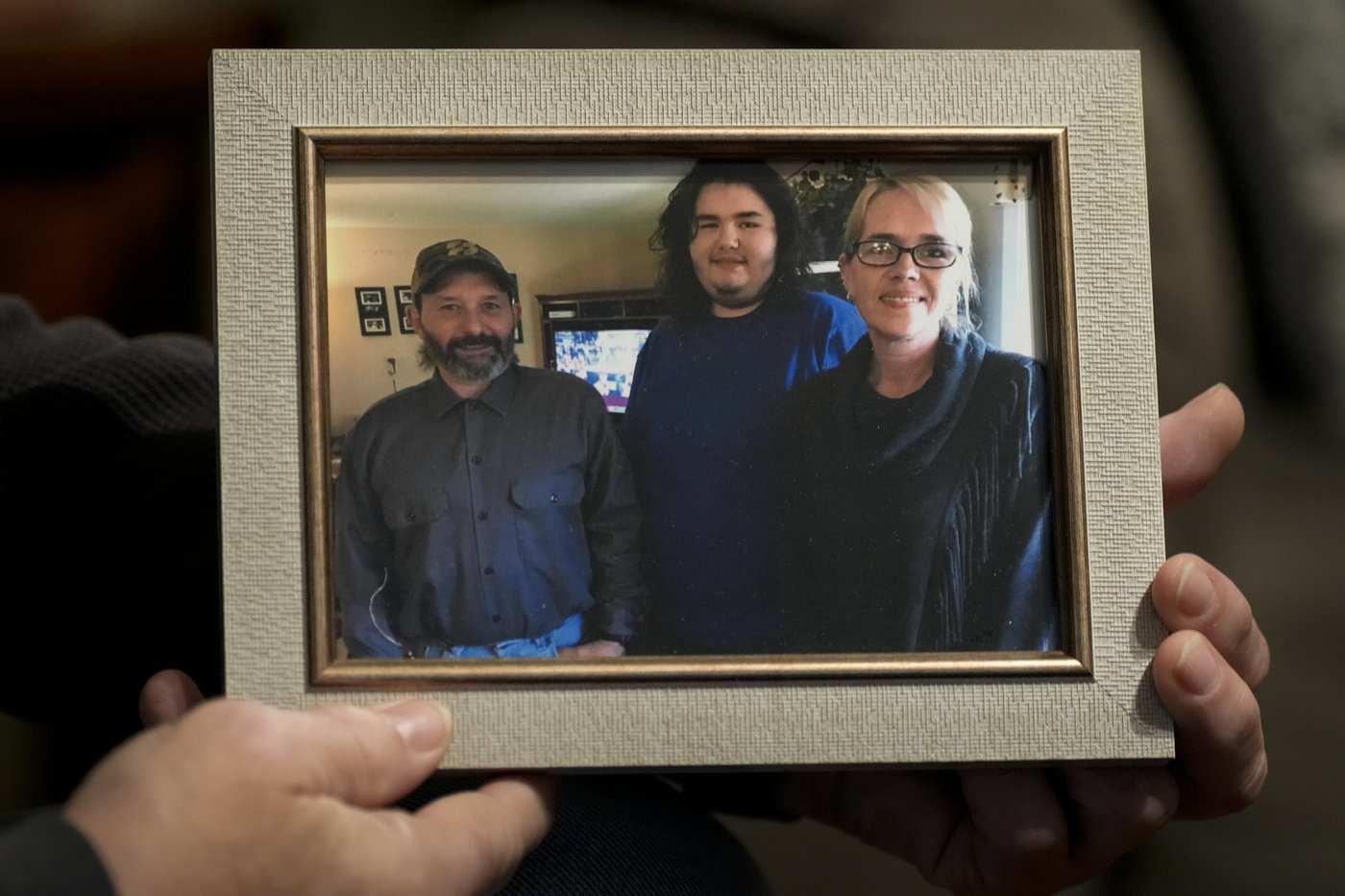 Flooding took away the love of his life after 35 years without a day spent apart | iNFOnews.ca