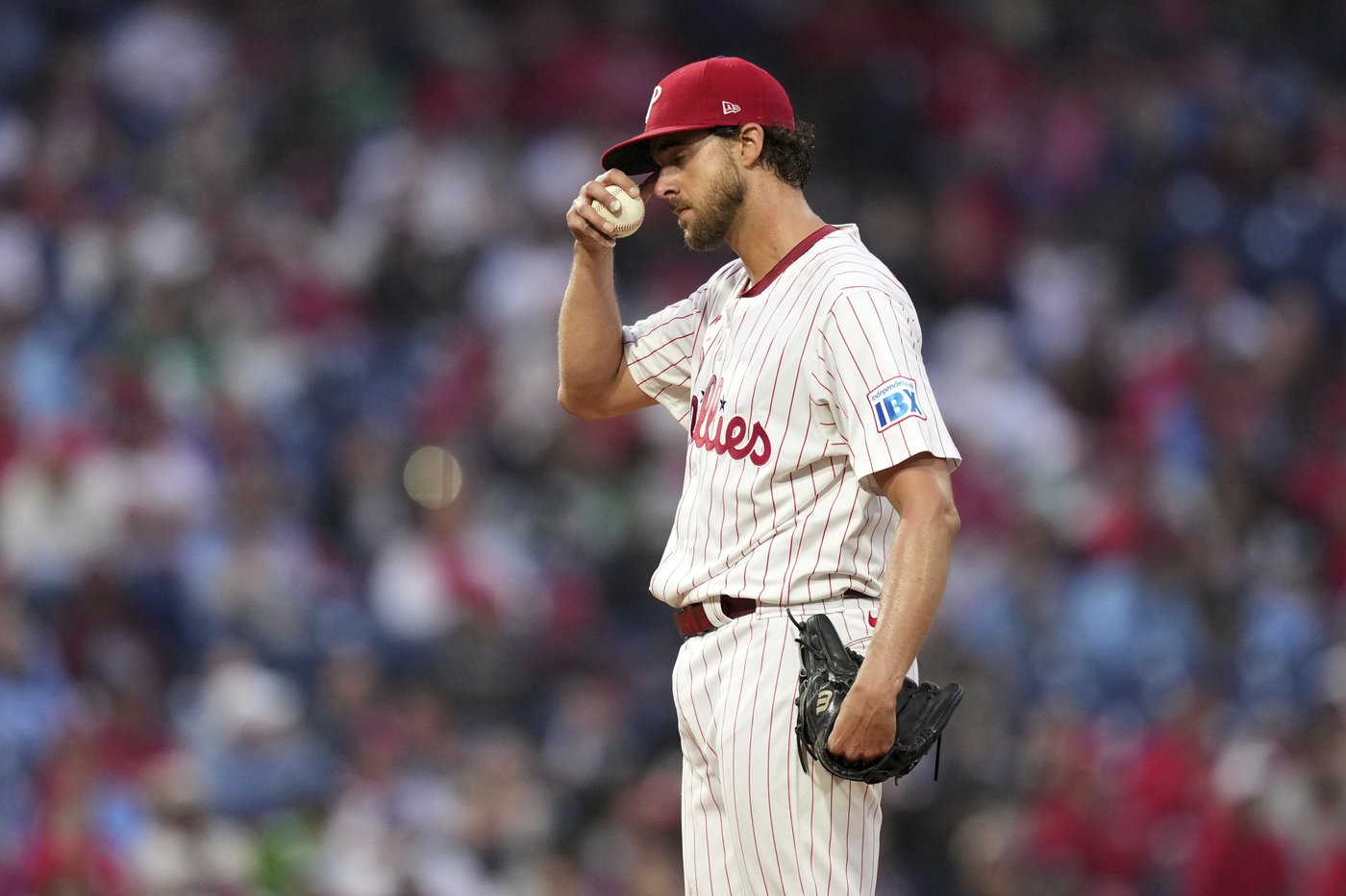 Phillies RHP Aaron Nola to skip planned throwing session because of soreness in right side | iNFOnews.ca