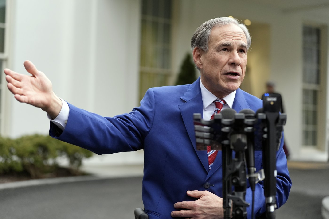 Texas Republicans aim to redraw House districts at Trump's urging, but there's a risk | iNFOnews.ca