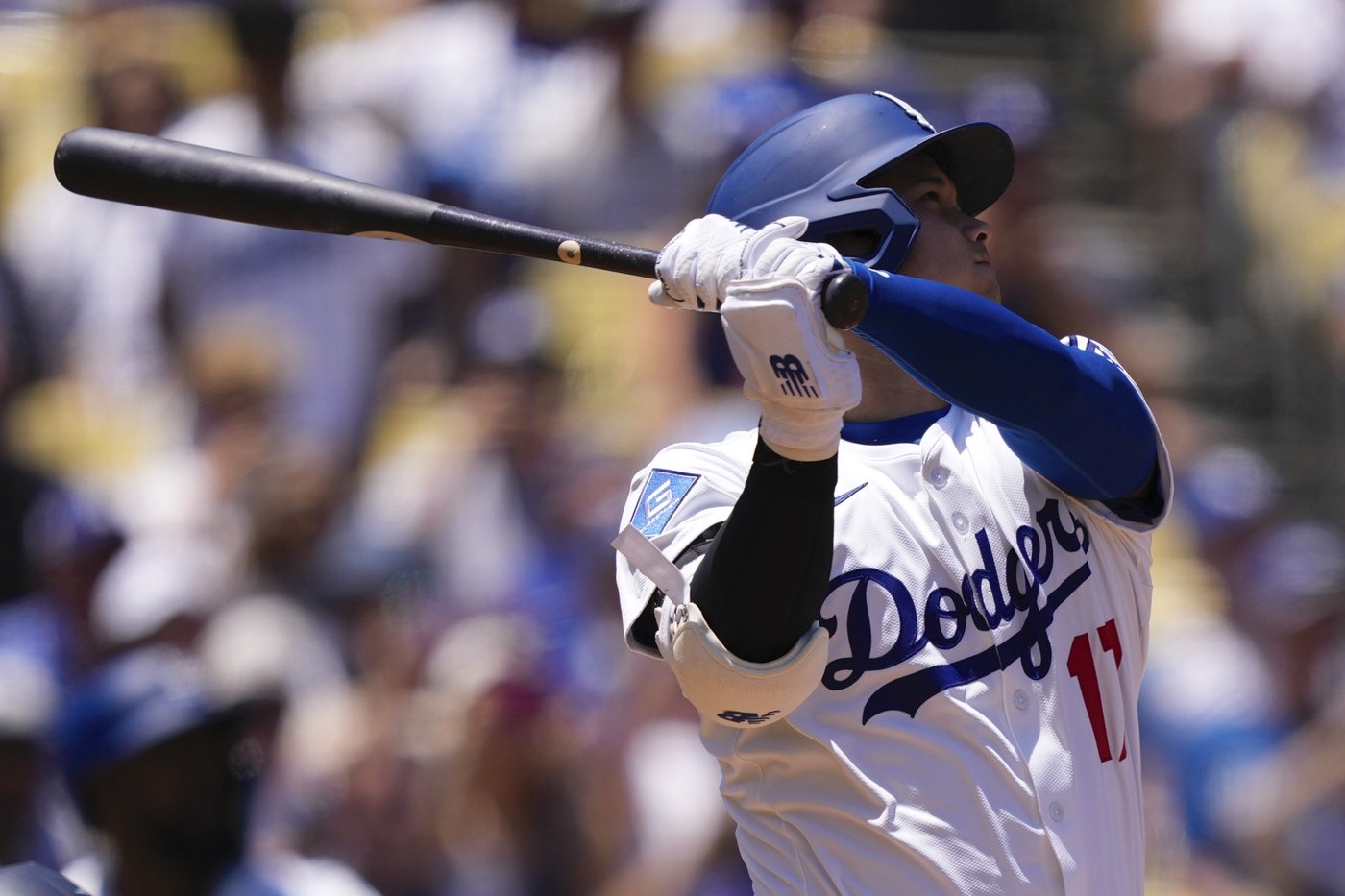Ohtani homers in 5th straight game, Freeman drives in 2 runs in the 9th as Dodgers beat Twins 4-3 | iNFOnews.ca