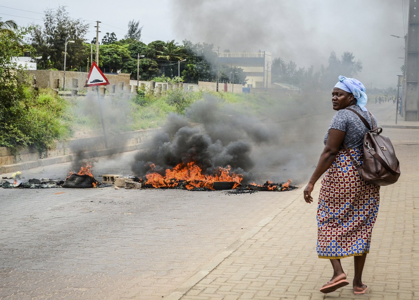 Mozambique on edge as army is deployed to help stop post-election protests | iNFOnews.ca Mozambique on edge as army is deployed to help stop post-election protests | iNFOnews.ca