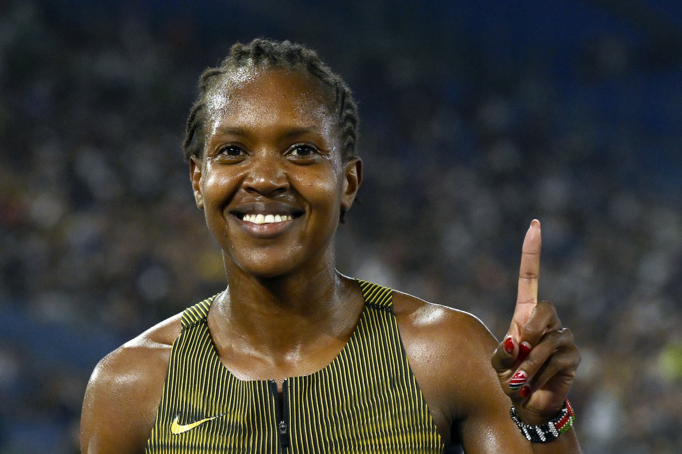 Kipyegon will try to become first woman to break the 4-minute mile in Paris | iNFOnews.ca Kipyegon will try to become first woman to break the 4-minute mile in Paris | iNFOnews.ca