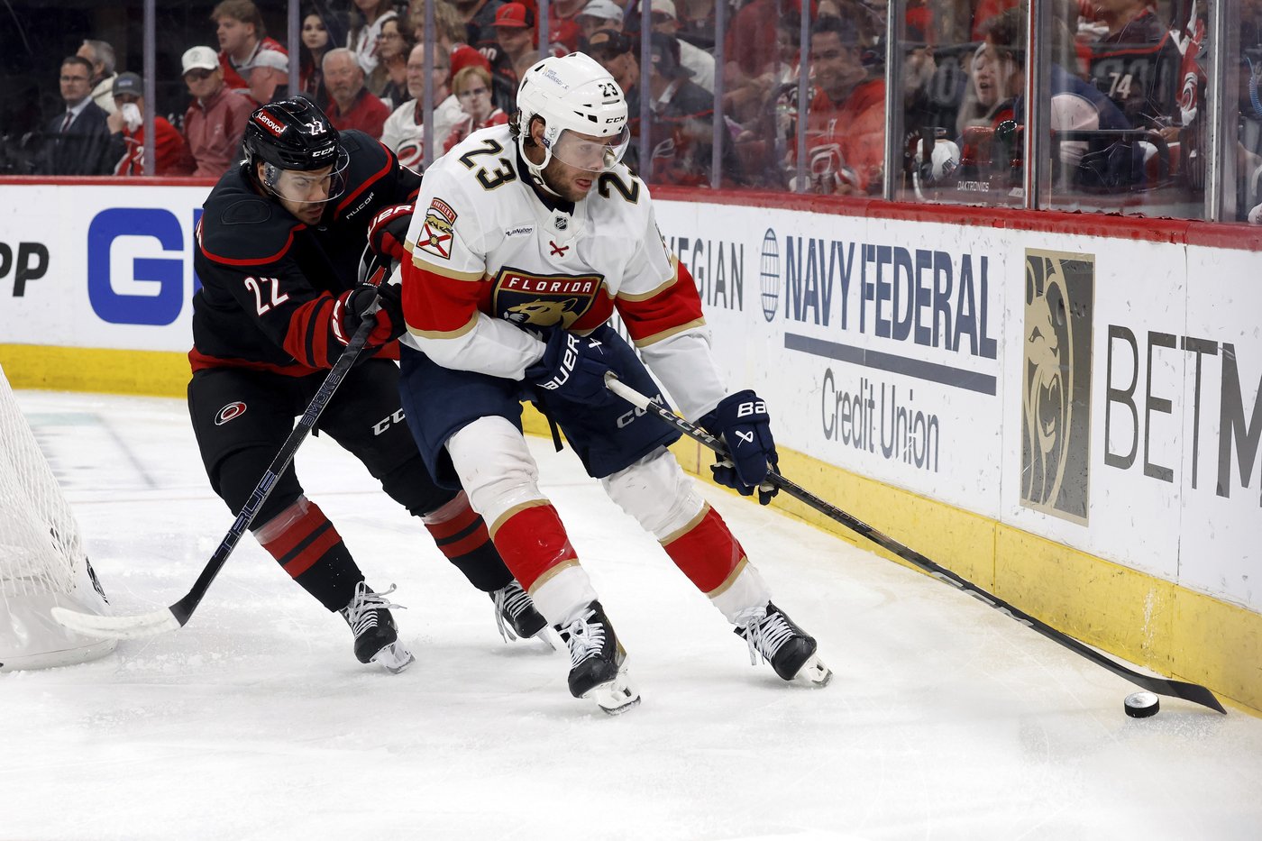 Bennett, Verhaeghe help Panthers roll past Hurricanes 5-0, take 2-0 lead in Eastern final | iNFOnews.ca Bennett, Verhaeghe help Panthers roll past Hurricanes 5-0, take 2-0 lead in Eastern final | iNFOnews.ca