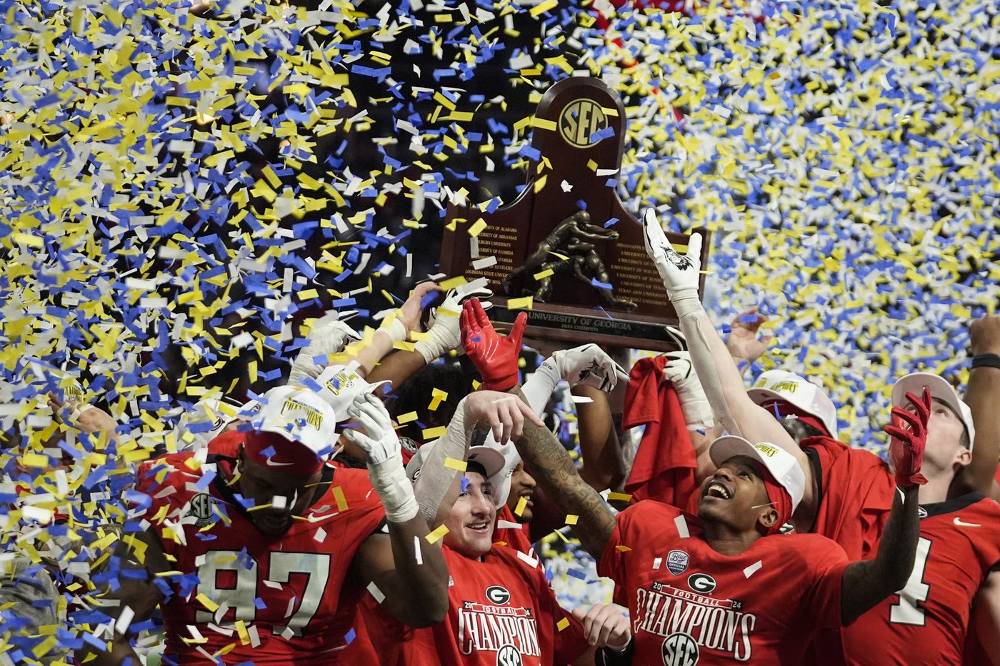 No. 5 Georgia pulls off another overtime stunner, beating No. 2 Texas 22-19 for SEC title | iNFOnews.ca No. 5 Georgia pulls off another overtime stunner, beating No. 2 Texas 22-19 for SEC title | iNFOnews.ca