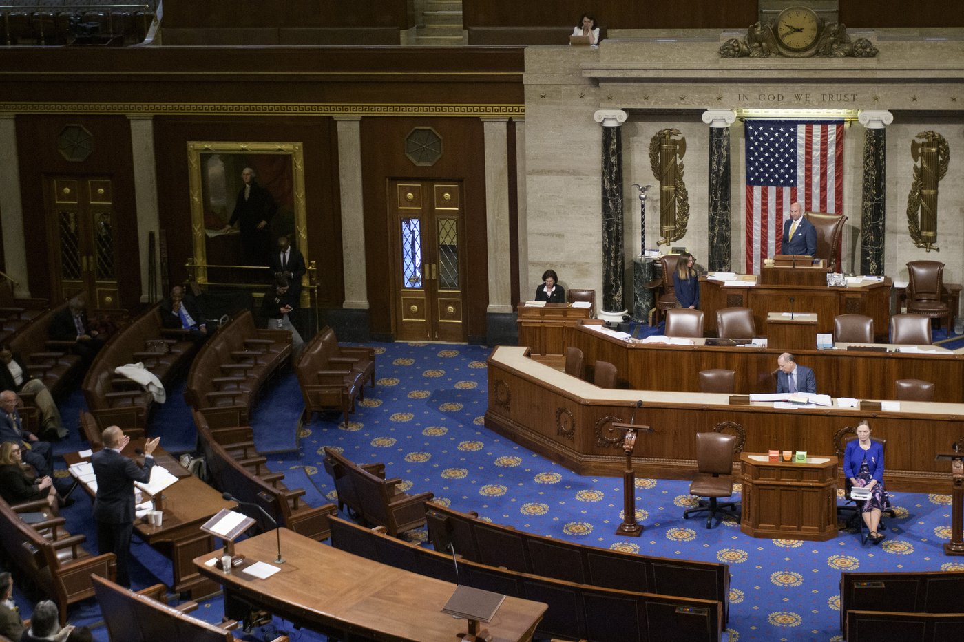 Hakeem Jeffries took his 'sweet time' holding the floor to delay Trump's tax bill | iNFOnews.ca Hakeem Jeffries took his 'sweet time' holding the floor to delay Trump's tax bill | iNFOnews.ca