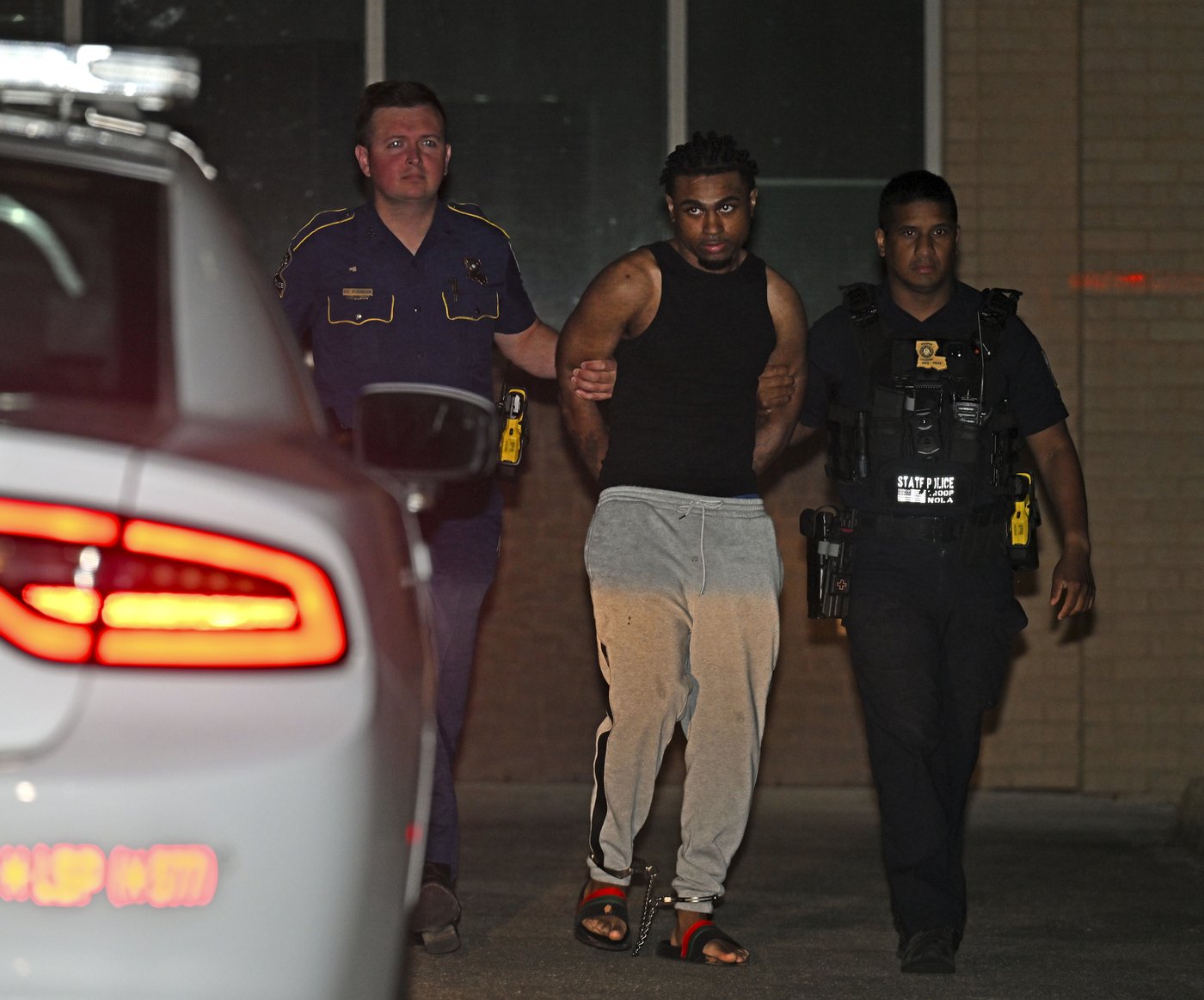 3 more of the 10 escapees from a New Orleans jail are captured, leaving 2 on the run, officials say | iNFOnews.ca 3 more of the 10 escapees from a New Orleans jail are captured, leaving 2 on the run, officials say | iNFOnews.ca