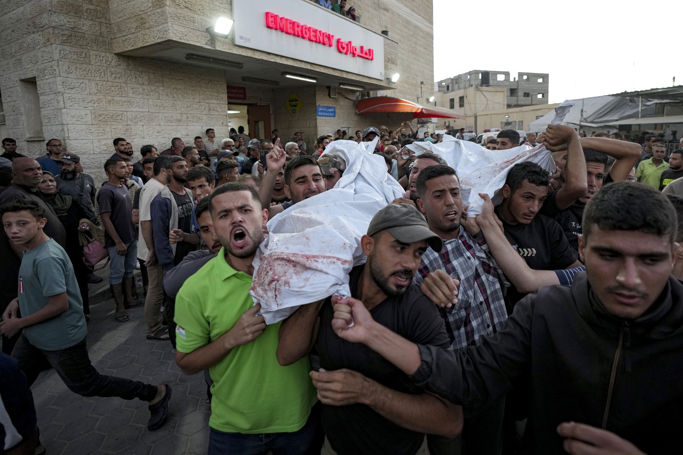Israel targets Hezbollah's financial arm and begins striking Beirut | iNFOnews.ca