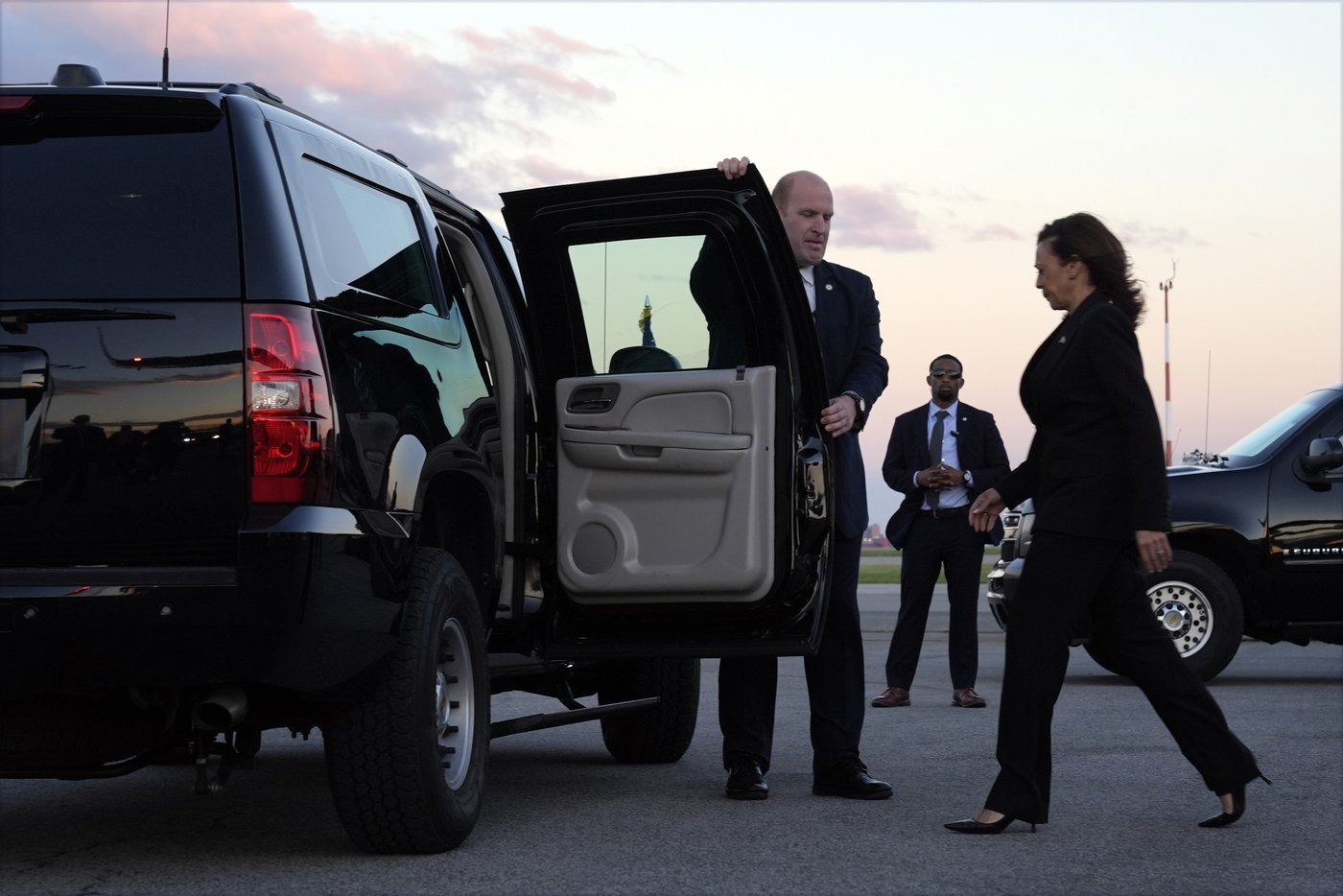Harris calls Trump 'incredibly irresponsible' for spreading misinformation about Helene response | iNFOnews.ca Harris calls Trump 'incredibly irresponsible' for spreading misinformation about Helene response | iNFOnews.ca