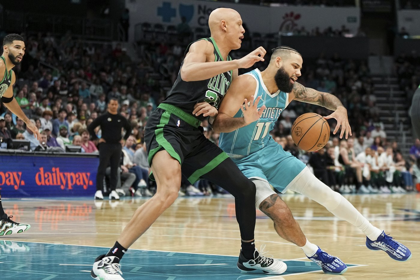 Tatum scores 29 points, Celtics beat Hornets 113-103 to sweep back-to-back in Charlotte | iNFOnews.ca