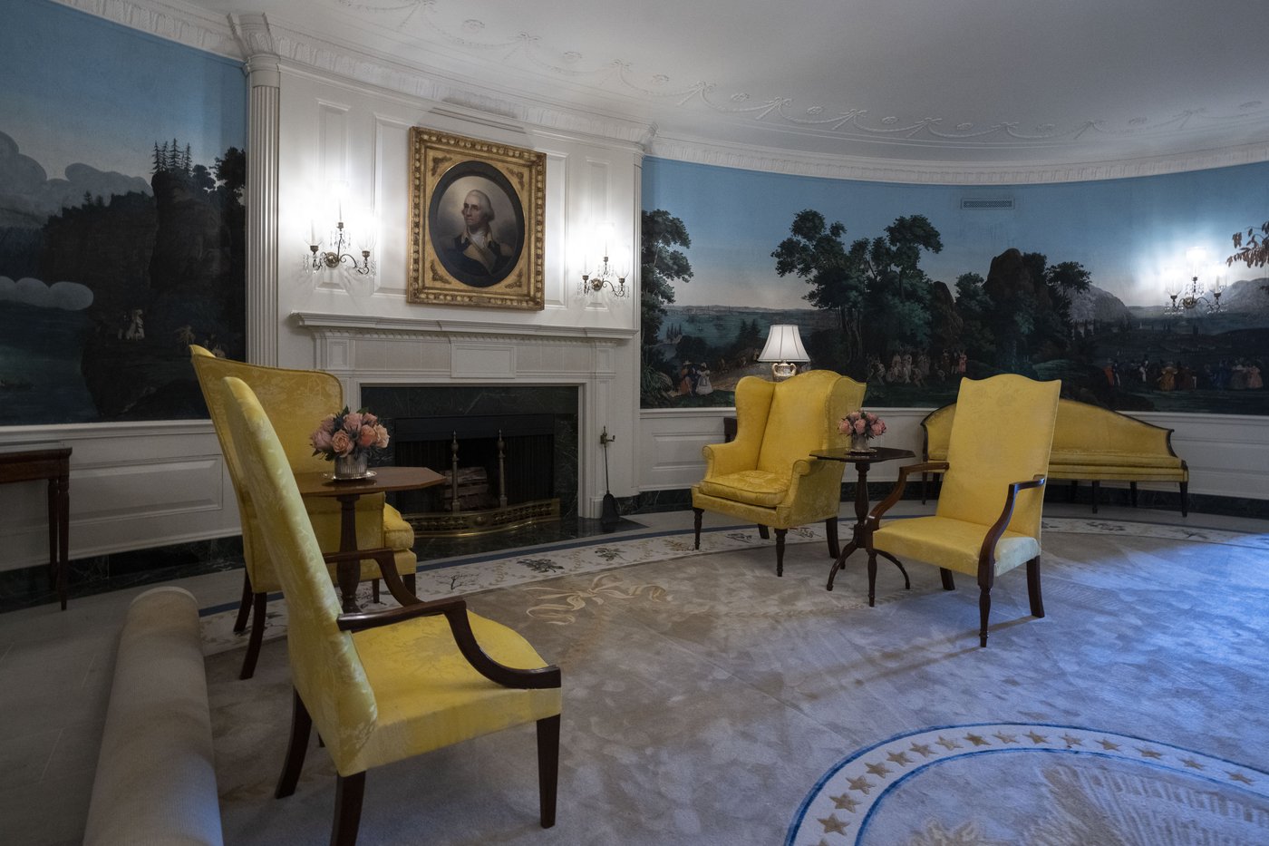 The White House public tour has been upgraded so visitors can see, hear and touch more | iNFOnews.ca