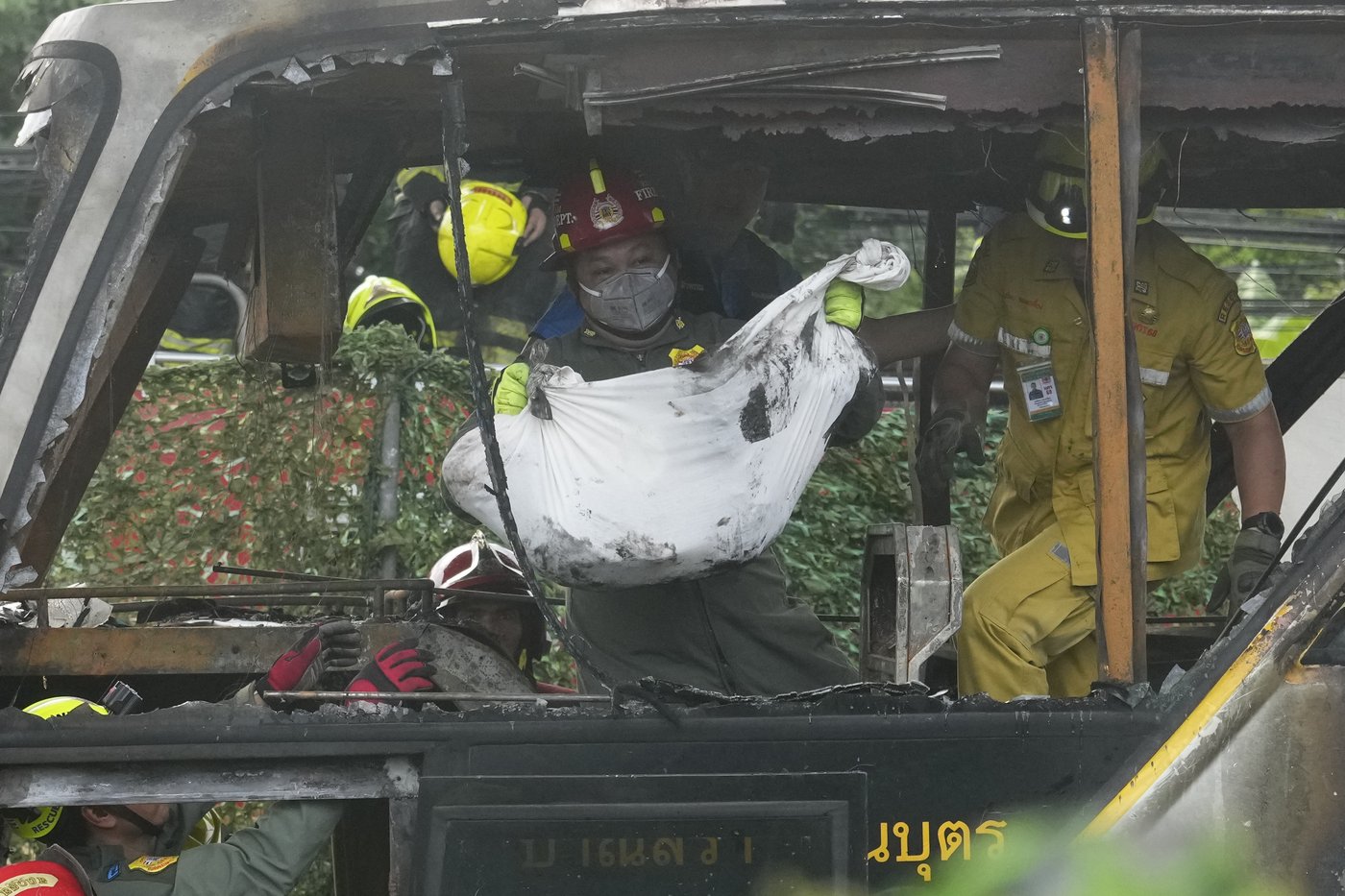 More than 20 are feared dead after a school bus catches fire in suburban Bangkok | iNFOnews.ca