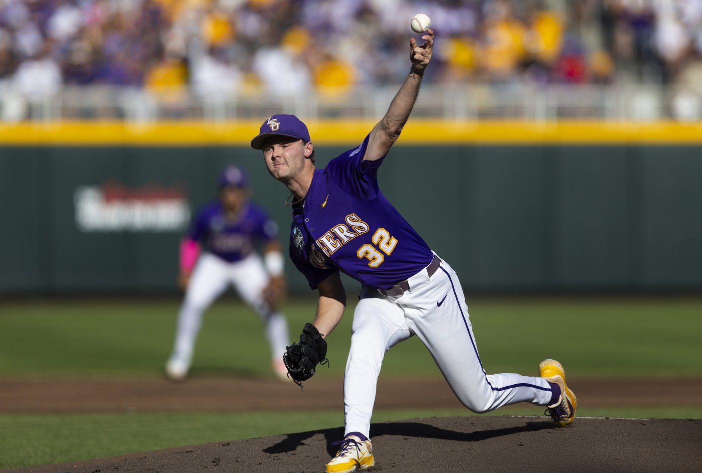 Anderson's 3-hitter against Coastal Carolina in CWS finals opener puts LSU 1 win away from title | iNFOnews.ca