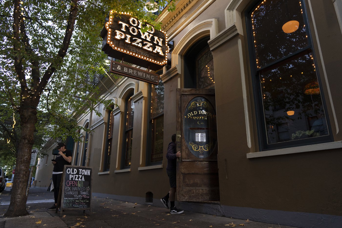As Halloween approaches, tourists visit a home with a gruesome past and tunnels said to be haunted | iNFOnews.ca
