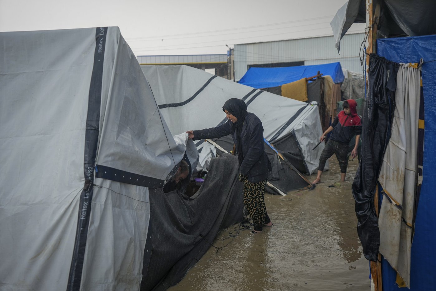 Middle East latest: Dozens of patients and wounded evacuated from Gaza for treatment | iNFOnews.ca Middle East latest: Dozens of patients and wounded evacuated from Gaza for treatment | iNFOnews.ca