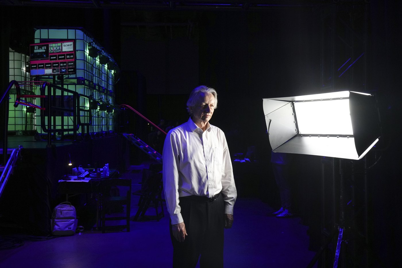 The 'Godfather of AI' joins list of distinguished Canadians who have won Nobel Prize | iNFOnews.ca