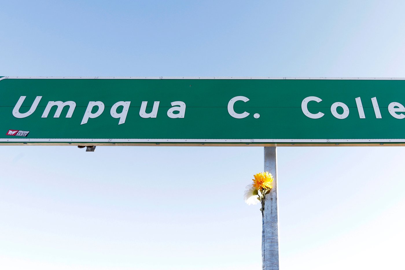 Oregon man pleads guilty following fatal crash with community college softball team bus | iNFOnews.ca Oregon man pleads guilty following fatal crash with community college softball team bus | iNFOnews.ca