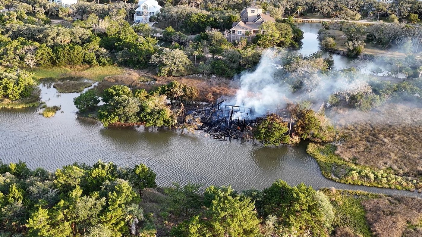 South Carolina's top law official says no arson evidence so far in fire that destroyed judge's home | iNFOnews.ca South Carolina's top law official says no arson evidence so far in fire that destroyed judge's home | iNFOnews.ca