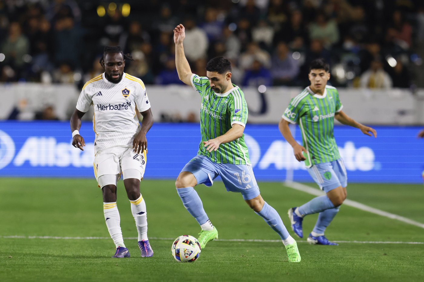 The draw for FIFA’s revamped Club World Cup is coming up. Here’s what to know | iNFOnews.ca