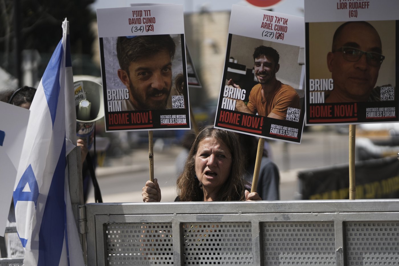 Families of hostages in Gaza are terrified they won't return after Israel resumes fighting | iNFOnews.ca Families of hostages in Gaza are terrified they won't return after Israel resumes fighting | iNFOnews.ca