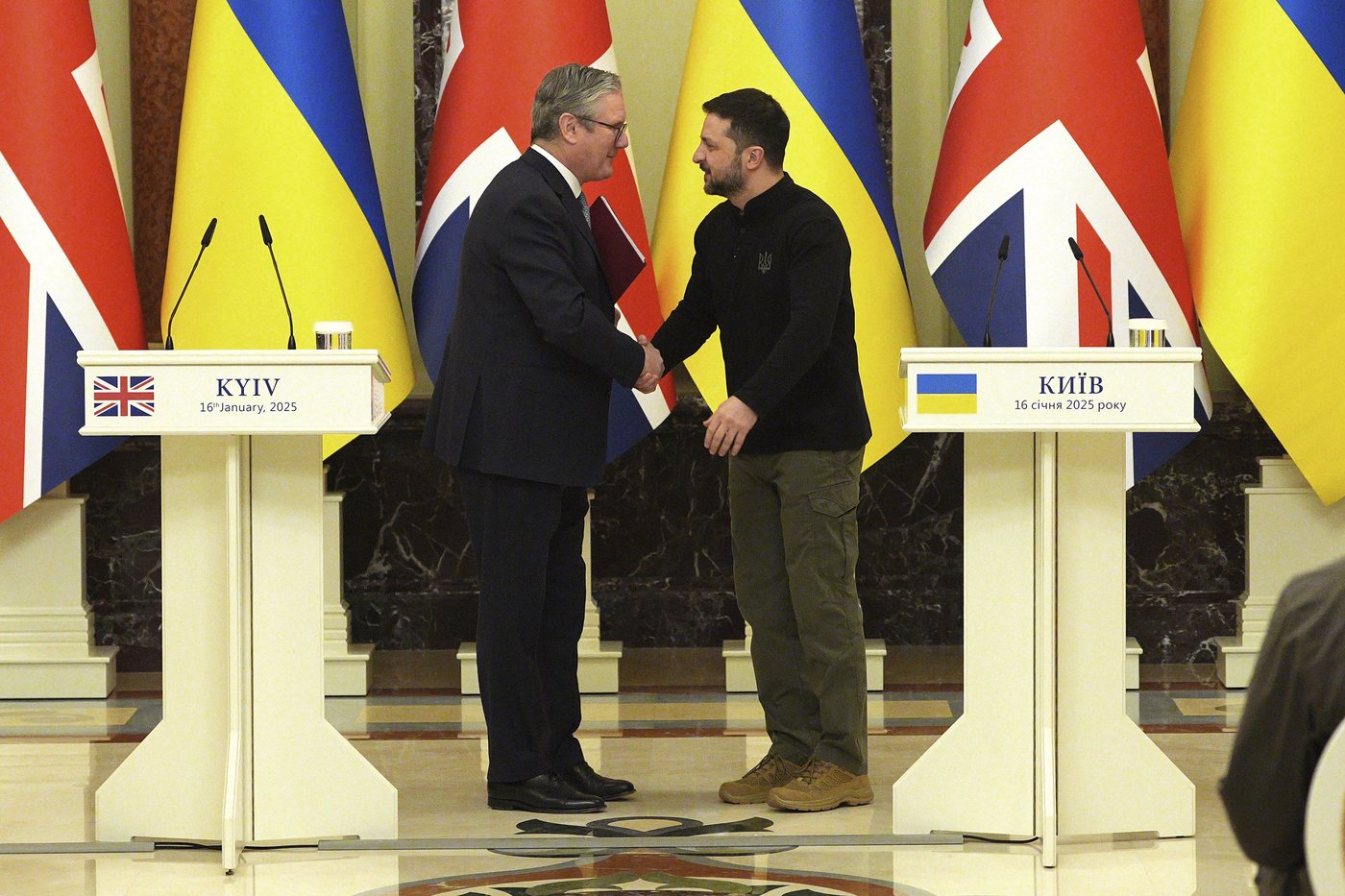 Europe considers sending troops to Ukraine if there's a ceasefire. But would Russia accept? | iNFOnews.ca Europe considers sending troops to Ukraine if there's a ceasefire. But would Russia accept? | iNFOnews.ca