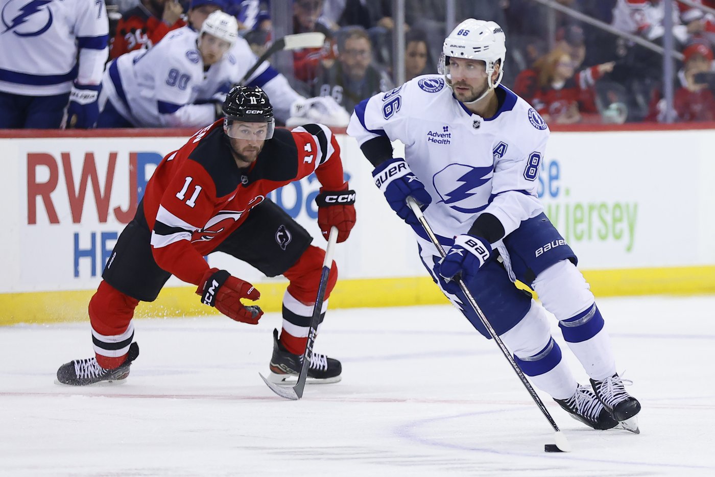Hagel scores 3, Hedman adds 2 as Lightning beat Devils 8-5 | iNFOnews.ca Hagel scores 3, Hedman adds 2 as Lightning beat Devils 8-5 | iNFOnews.ca