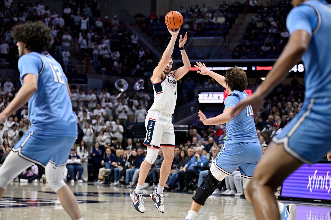 No. 3 UConn tops Columbia 89-62 behind Ball and Karaban | iNFOnews.ca