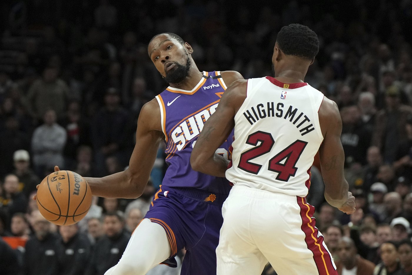 Kevin Durant out at least 2 weeks with left calf strain, putting damper on Suns' hot start | iNFOnews.ca Kevin Durant out at least 2 weeks with left calf strain, putting damper on Suns' hot start | iNFOnews.ca