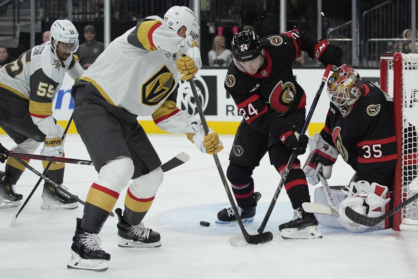 Hertl and Kolesar score late, lift Golden Knights to 6-4 win over Senators | iNFOnews.ca Hertl and Kolesar score late, lift Golden Knights to 6-4 win over Senators | iNFOnews.ca
