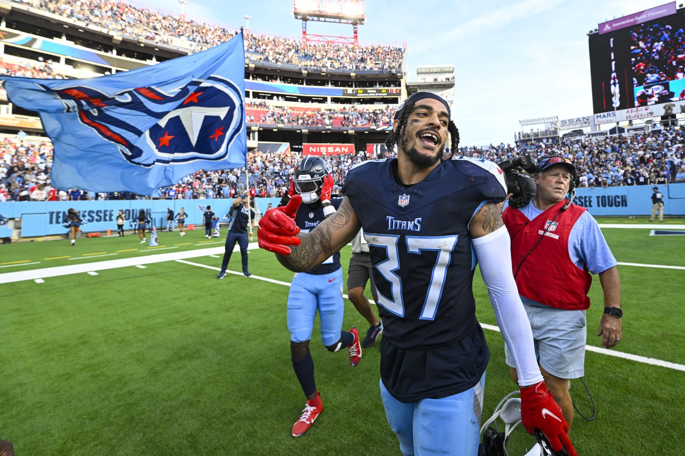 Nick Folk's 25-yard field goal in OT helps Titans edge the Pats 20-17 | iNFOnews.ca Nick Folk's 25-yard field goal in OT helps Titans edge the Pats 20-17 | iNFOnews.ca