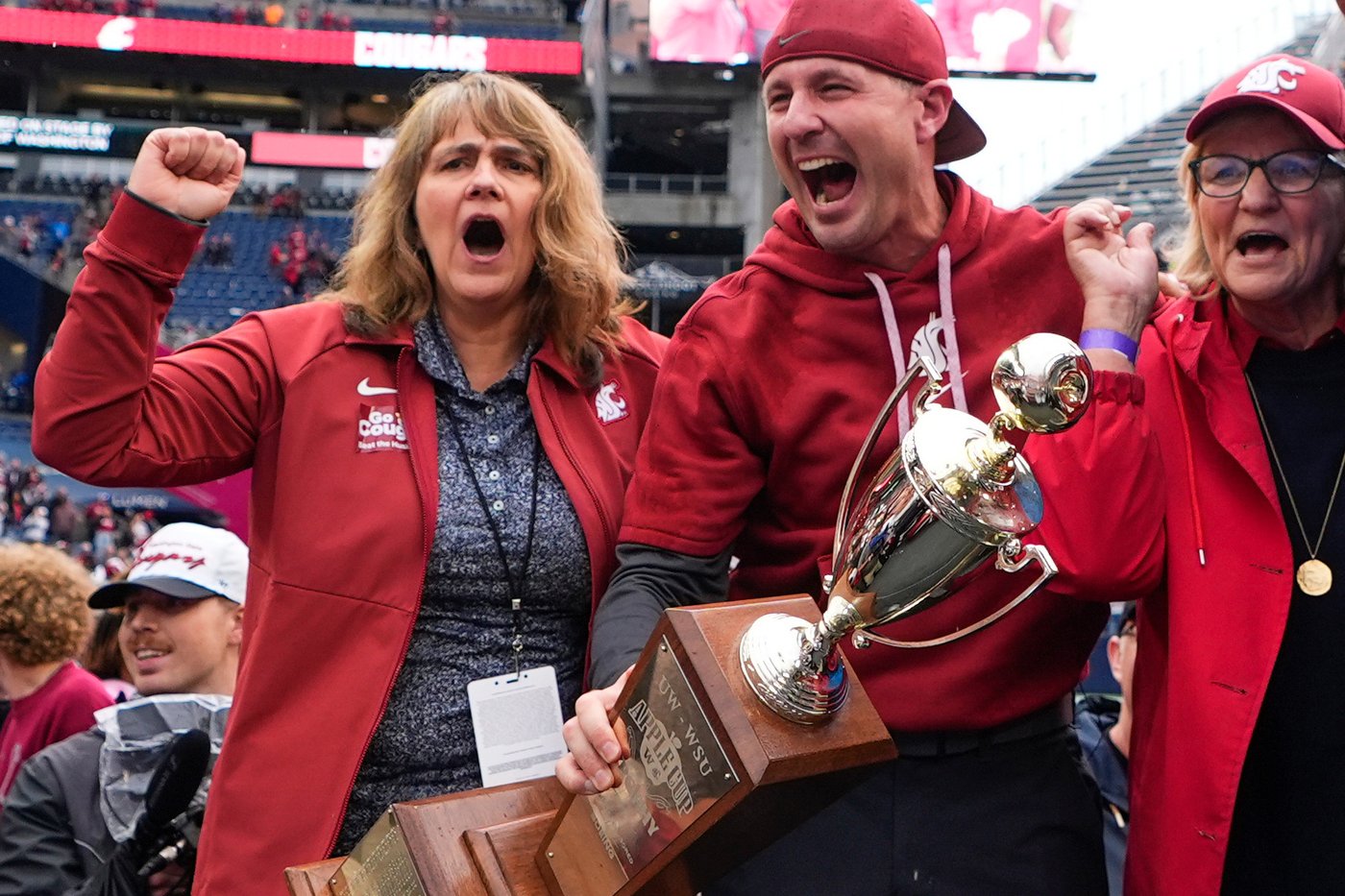 Washington State fires athletic director Anne McCoy | iNFOnews.ca Washington State fires athletic director Anne McCoy | iNFOnews.ca