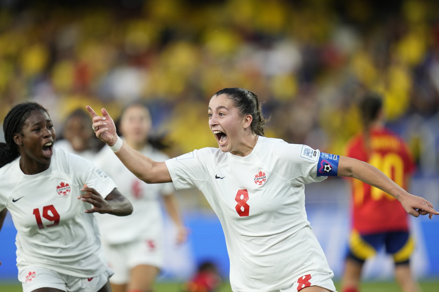 Canadian midfielder Florianne Jourde signs with Paris Saint-Germain until 2028 | iNFOnews.ca