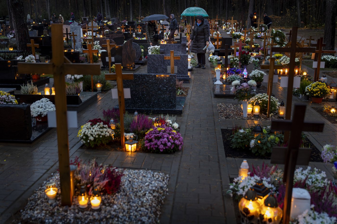 Spiritual, not spooky. After Halloween, Christians observe All Saints' Day | iNFOnews.ca Spiritual, not spooky. After Halloween, Christians observe All Saints' Day | iNFOnews.ca
