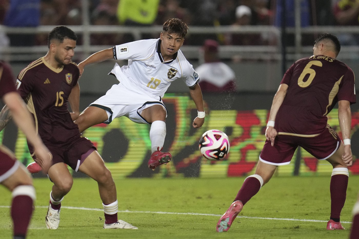 Venezuela defeats Bolivia 2-0 to close in on a World Cup intercontinental playoff spot | iNFOnews.ca