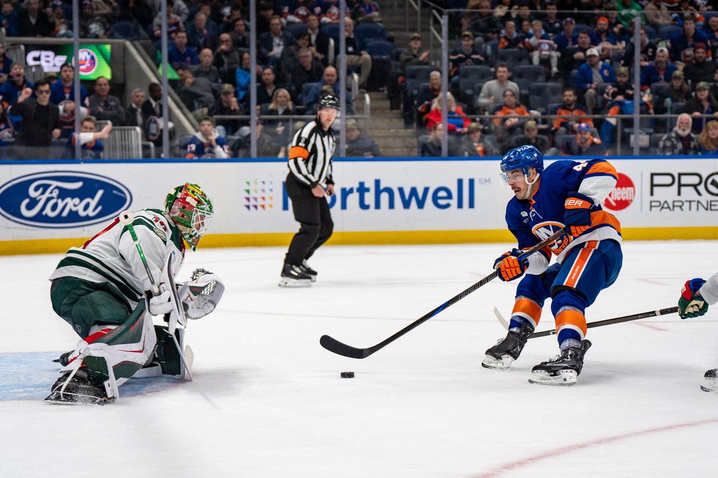 Kaprizov has goal and assist as Wild beat Islanders 5-2 for 3rd win in 4 games | iNFOnews.ca